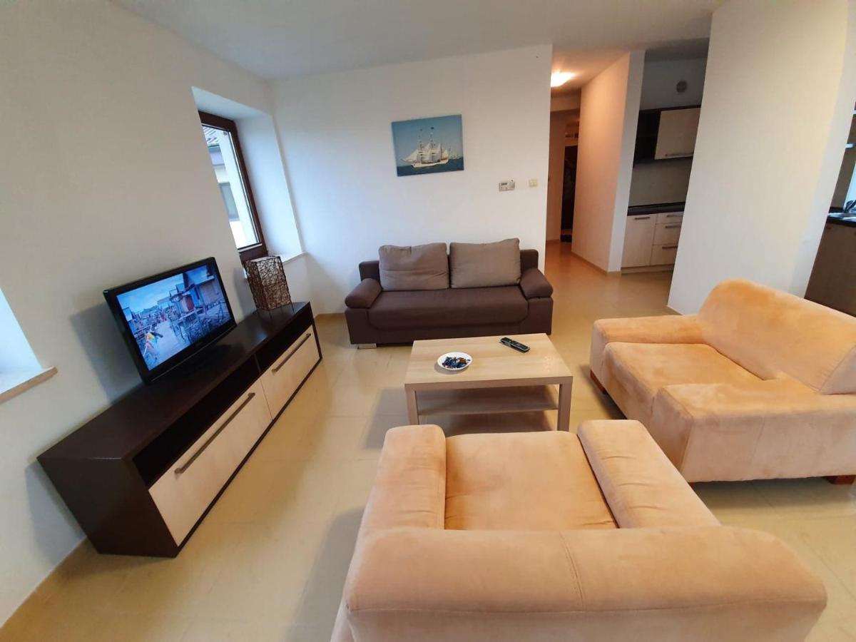 Lido Apartamenty Сарбиново Экстерьер фото